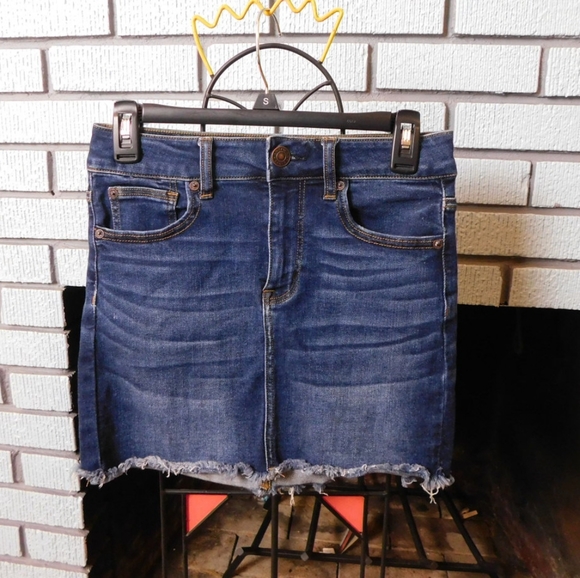 American Eagle jean skirt